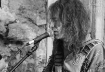 Muere Robe Iniesta, poeta del rock español y alma de Extremoduro, a los 63 años