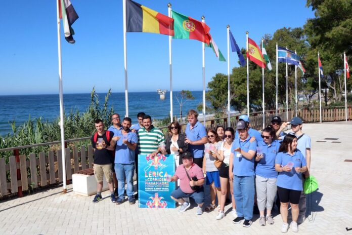 En el Juerga Fest de Marbella se venden 1.200 ecovasos solidarios a un euro para financiar a Fundatul