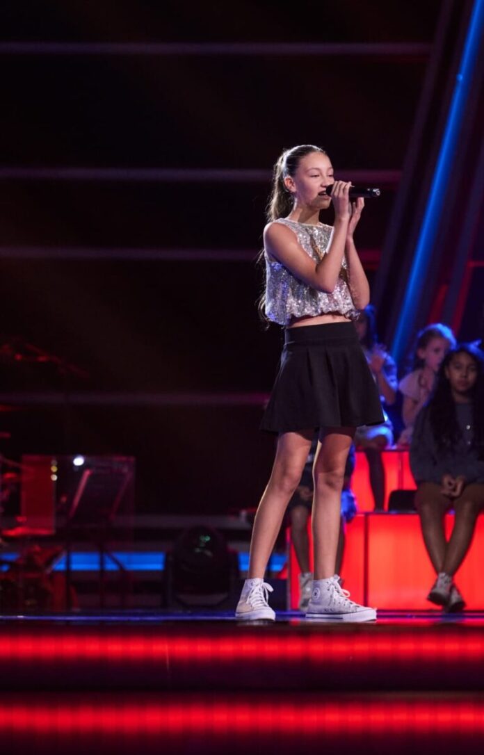 Martina, de Estepona, entra en la semifinal de La Voz Kids tras superar la fase de asaltos