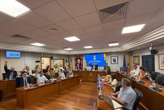 Benalmádena aprueba un suplemento de crédito de 8,38 millones para nuevas inversiones