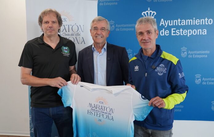 Estepona celebrará su primer maratón este domingo con más de 1.700 corredores